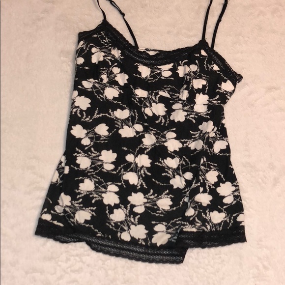 American Eagle Outfitters Tops - American Eagle tank top / Size Large